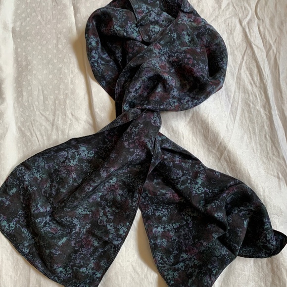 Blue floral scarf, 100% silk,  material, long - Picture 1 of 2